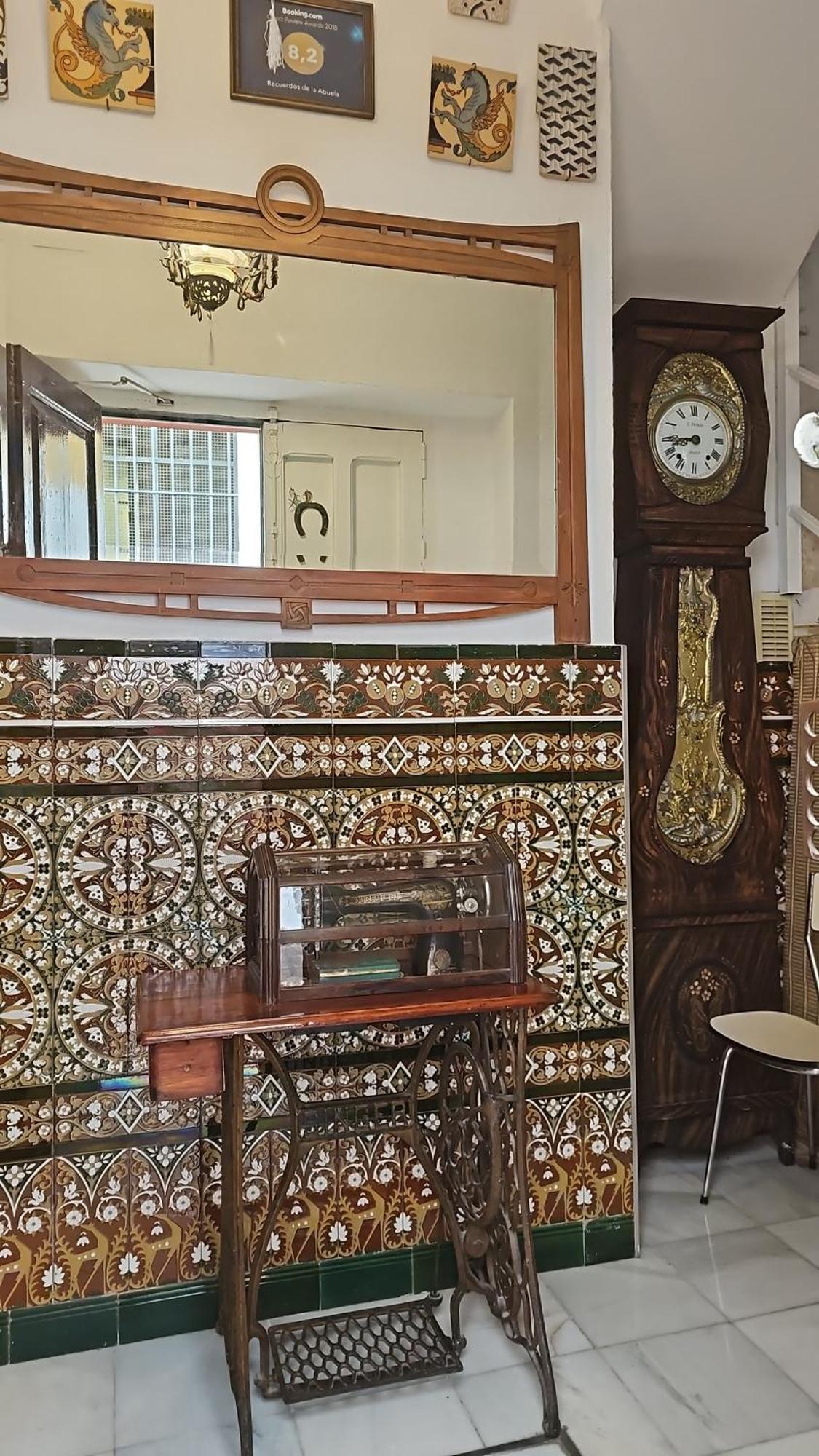 Recuerdos De La Abuela Habitación en casa particular Sevilla